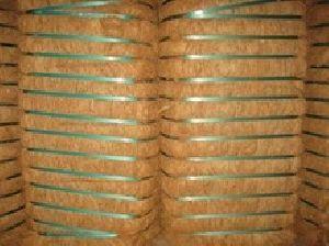 High Grade Natural Coir Fiber Dust %: Less Than 1%