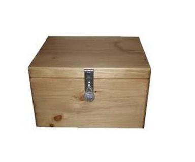 Light Weight Pine Wood Box