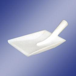 Finest Quality Pp Shovel Size: 12 G Approx