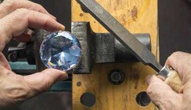 Precision Engineered Diamond Collet