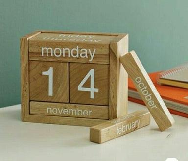 Perfect Quality Wooden Calendar