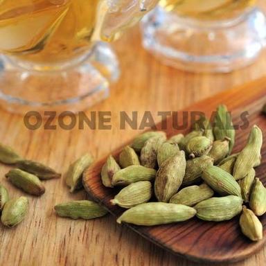 Cardamom Oil Co2 Extracted Raw Material: Seeds