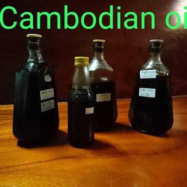  एरोमैटिक्स प्राकृतिक कंबोडियन ऊद तेल 