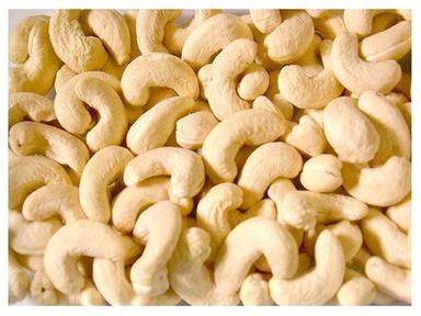 Dried White Cashew Nuts Crop Year: Current Years