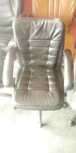 Black Designer Adjustable Executive Chair