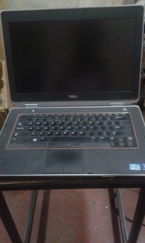 Black Color Laptop (Dell Hp) Ram: 4 Gigabyte (Gb)