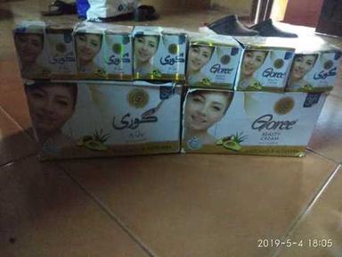 Goree Whitening Pimples Removal Cream Use: Face