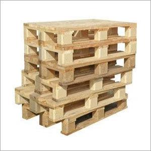 Reversible Wooden Pallets