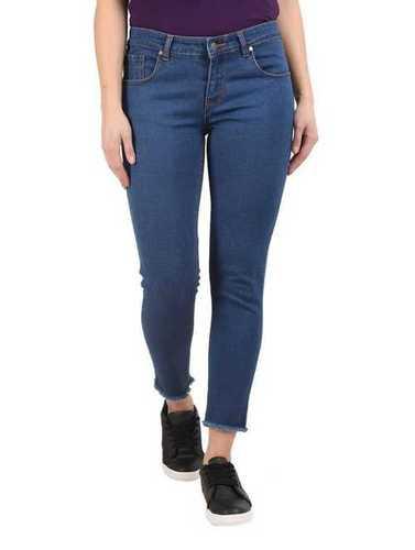 Anti Wrinkle Ladies Blue Color Denim Jeans