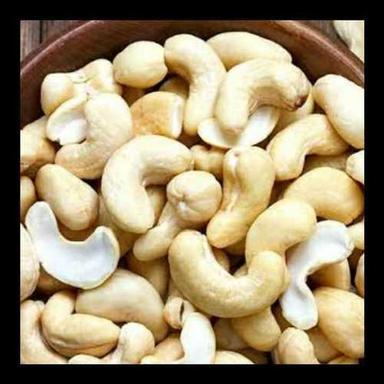 Light Yellow High Grade W320 Cashew Nuts