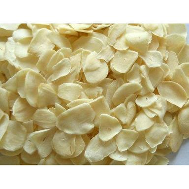Light Yellow Pure Dried Garlic Flakes