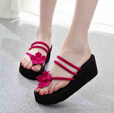 Black And Pink Women Fashion Thick Soled Flower Flip Flop Sandal