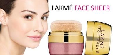 Green Lakme Face Sheer Highlighter