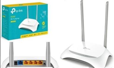 White Tp-Link Wr850 Wifi Router