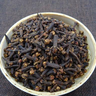 Brown Impurity Free Madagascar Cloves