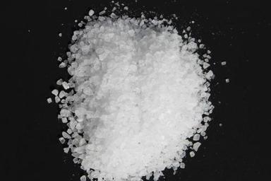 White Colored Iodized Salt Purity: 100%