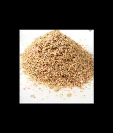 Natural Whitish Poultry Feed Grade Wheat Bran
