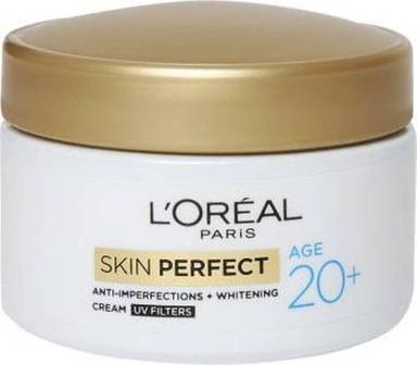 उपयोग करने के लिए सुरक्षित L'Oreal Paris Skin Perfect 20+ एंटी-इम्परफेक्शन+व्हाइटनिंग क्रीम
