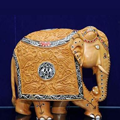 Various Colors Are Available Gs Handicraft Wooden Carving Elephant