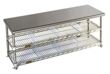 Easy To Clean Stainless Steel Solid Cleanroom Gowning Bench