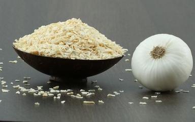 Dehydrated Export Quality White Onion Chopped Dehydration Method: Continuous Hot Air Drying Technology