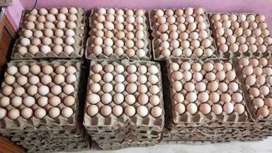 Fresh Country Chicken Eggs Egg Weight: 50 Grams (G)