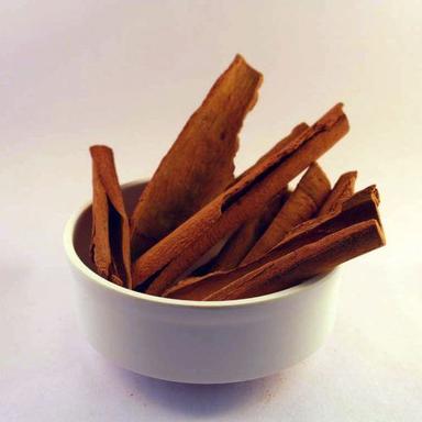 Healthy And Natural Cinnamon Sticks Grade: Food Grade