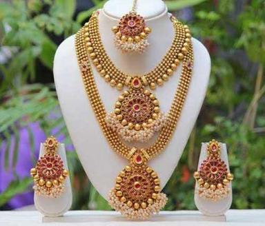 Artificial Necklace Set with Earring 