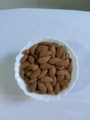 100% Kashmiri Almonds Kernels Broken (%): 5