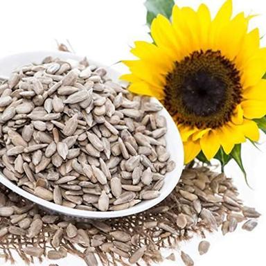 Grey Healthy And Natural Sunflower Seeds