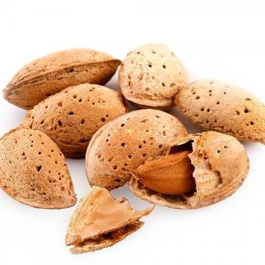 Brown Healthy And Natural Shelled Almonds