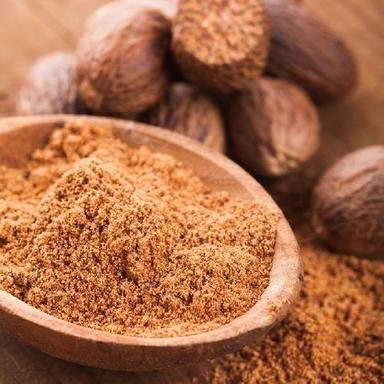 Brown Healthy And Natural Organic Nutmeg Powder
