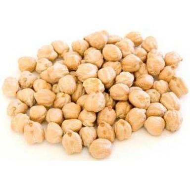 Healthy And Natural Organic White Chickpeas Grain Size: 6Mm - 8 Mm