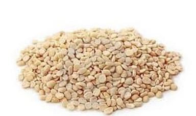 Common Organic Dried White Urad Dal