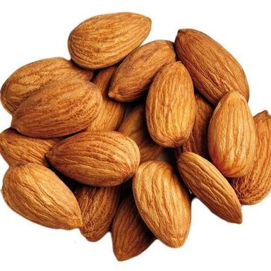 Brown Healthy And Natural Almond Kernels