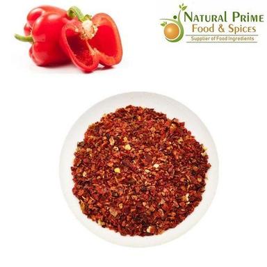 Red Dehydrated Red-Bell Pepper Flakes