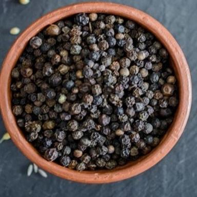 Rich In Taste Fssai Certified Sun Dried Organic Black Pepper Seeds Grade: Food Grade