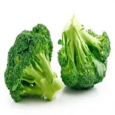 Vitamin A 12% Calcium 4% Iron 3% Vitamin B-6 10% Organic Green Fresh Broccoli
