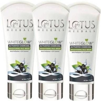 LOTUS HERBALS WhiteGlow Activated Charcoal Brightening (pack of 3) Face WashA A (100 g)