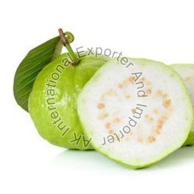 Good In Taste Nutritious Healthy Organic Green Fresh Guava Origin: India