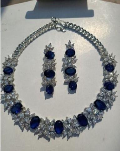 16 Inches Swarovski Crystal Jewellery Silver Necklace Gender: Women