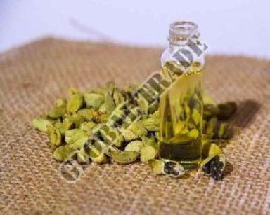 Green Cardamom Oil For Cooking Age Group: Adults