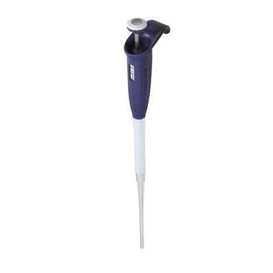 Positive Displacement Pipette Application: Chemical Laboratory