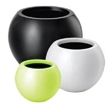 Various Colors Are Available Round Shape Plain Synthetic Planter