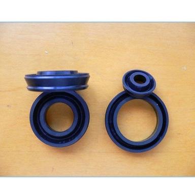 Hydraulic Rubber Seal For Automobile Industry, Fine Quality, Round Shape, Fine Texture, Good Structure, High Strength, Highly Efficient, Eco Friendly, Black Color Standard: A Grade