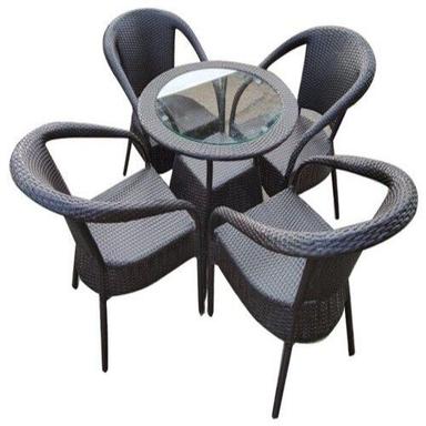 Durable Matte Finished Round Shaped Grey Color 4 Seater Home Hotel Outdoor Table Chair Set