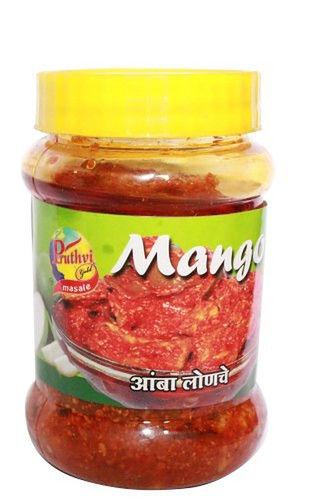 Delicious Taste Mango Pickle In Plastic Jar With Size 200 Gm, 500 Gm, 1Kg, 5Kg