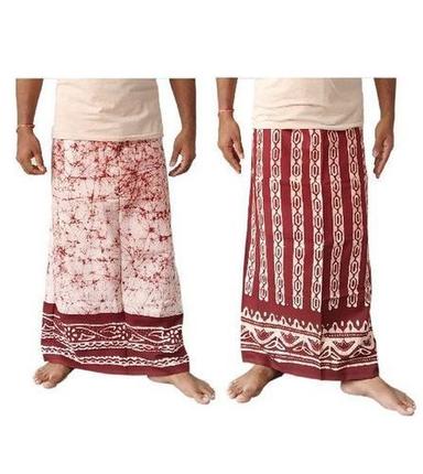Summer Maroon And White Casual Wear Full Length Skin Friendly Shrink Resistance Highly Comfortable Mens Designer Printed Batik Lungi