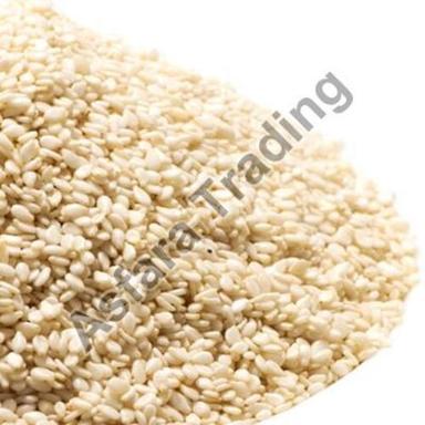 Purity 100% Fine Healthy Natural Taste Dried Organic White Sesame Seeds Shelf Life: 1 Years