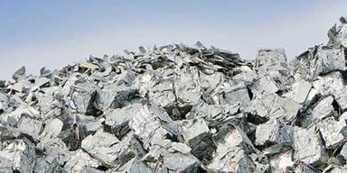 Silver Stainless Steel Raw Material Used In Manufacturing Plates, Sheets, Bars, Rods, Etc.